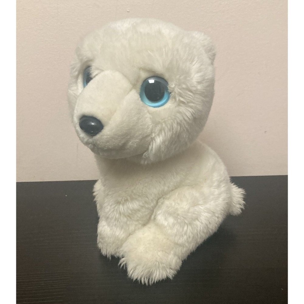 Ty Classic Wild Wild Best Iceberg 10” Polar Bear Plush Stuffed Animal